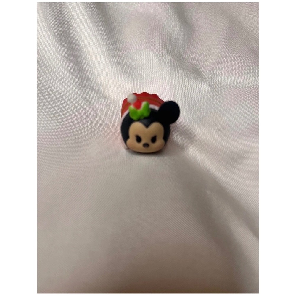 Disney Tsum Tsum Holiday Series Minnie Mouse Vinyl Figurine Wearing Santa Hat